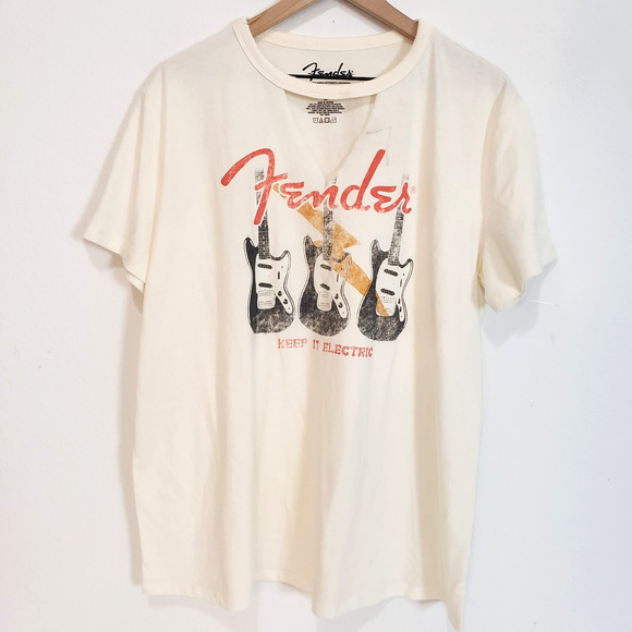 Fender Vinyl Icons Beige Womens SIZE L Graphic Guitar Logo T Shirt Short Sleeve - Picture 2 of 13
